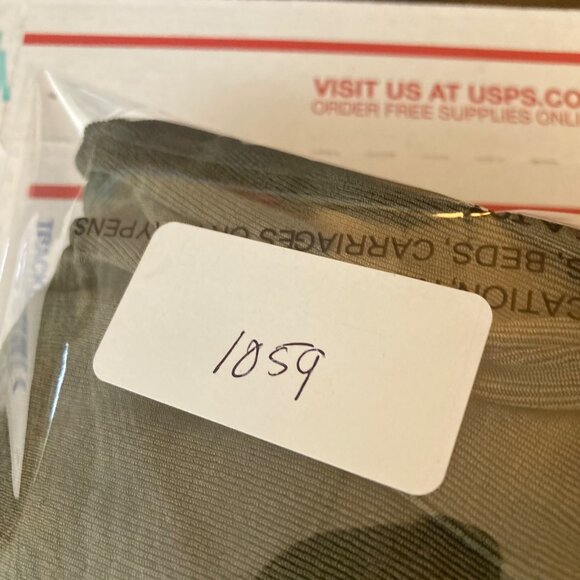 Womens Travelers by Chicos Pants Green L Short Slinky‎ Feel Acetate Spandex - Picture 12 of 12